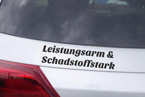 Alter Diesel " Leistungsarm und Schadstoffstark " Sticker