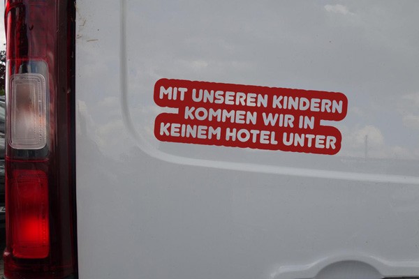 Eltern Sticker " Kein Hotel mit unseren Kinder " Fun